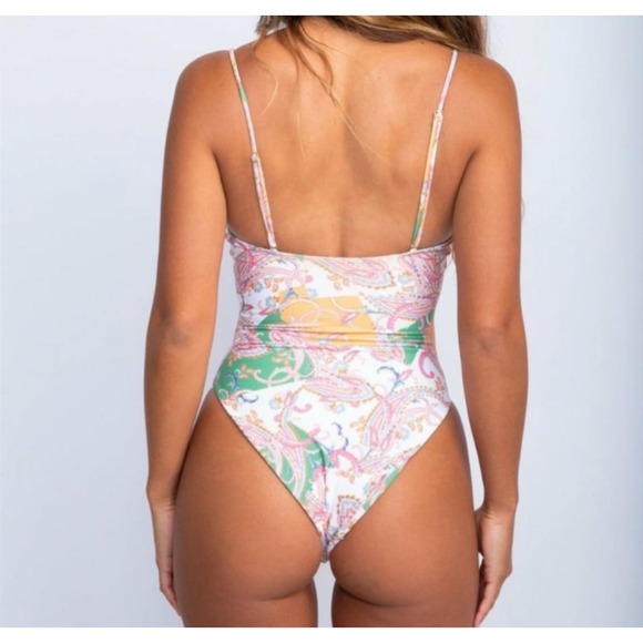 NEW Skatie Madison Cut out one piece Swimsuit in Antigua - Picture 2 of 6